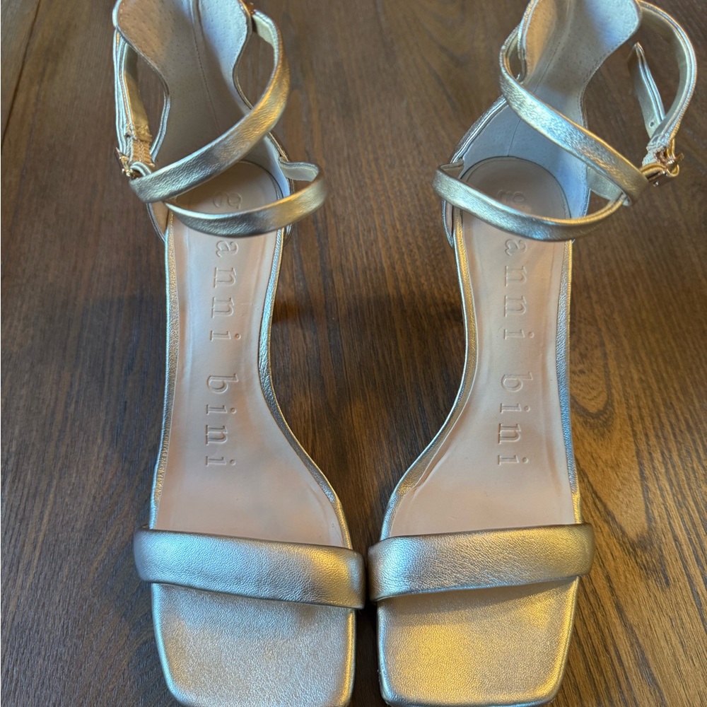 Gianni Bini Metallic Gold Heels